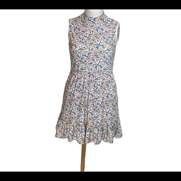 Mini dress. Size LRG   - Picture 2 of 5